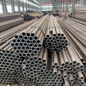 Seamless Steel <strong>Pipes</strong> API 5L GR.B ASTM A106 Gr.B SCH40 80 6M 12M for Oil <strong>Gas</strong> Pipeline <strong>Black</strong> Painting Hot Rolled Carbon Steel <strong>Pipe</strong> - Product Image 6