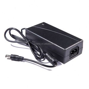 220 120伏输入12v输出变压器稳压器9A发光二极管驱动器12伏通用适配器交流至Dc 12 V 9Amp电源