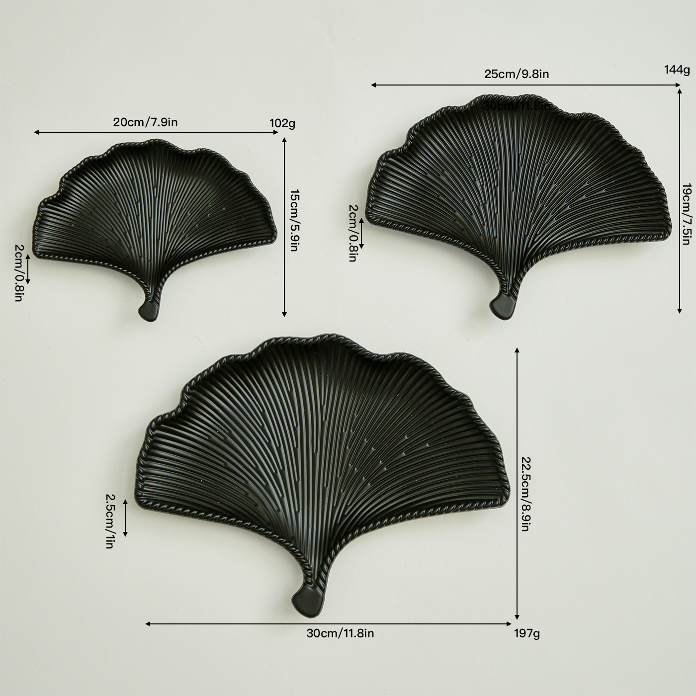 Ginkgo leaf tray set of three - black
