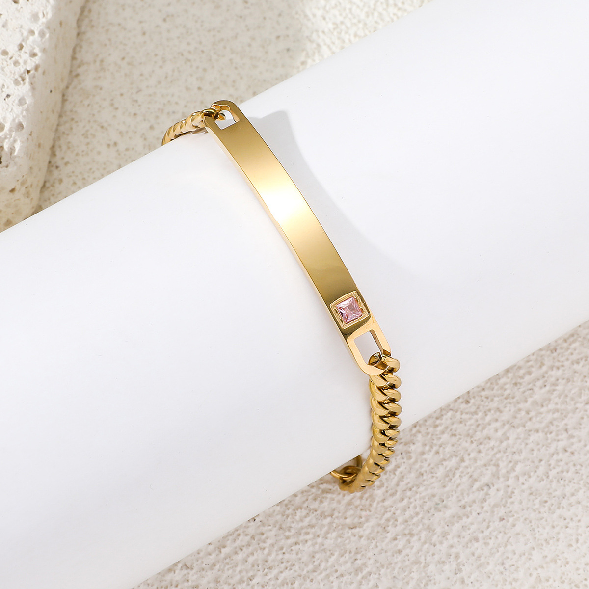 Cadena de Oro con Diamante Rosa (en blanco) para Mujer