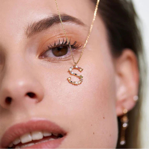 ホット販売カラフルなジルコンネックレス925スターリングシルバーゴールドメッキ26イニシャルレターペンダントネックレス女性用