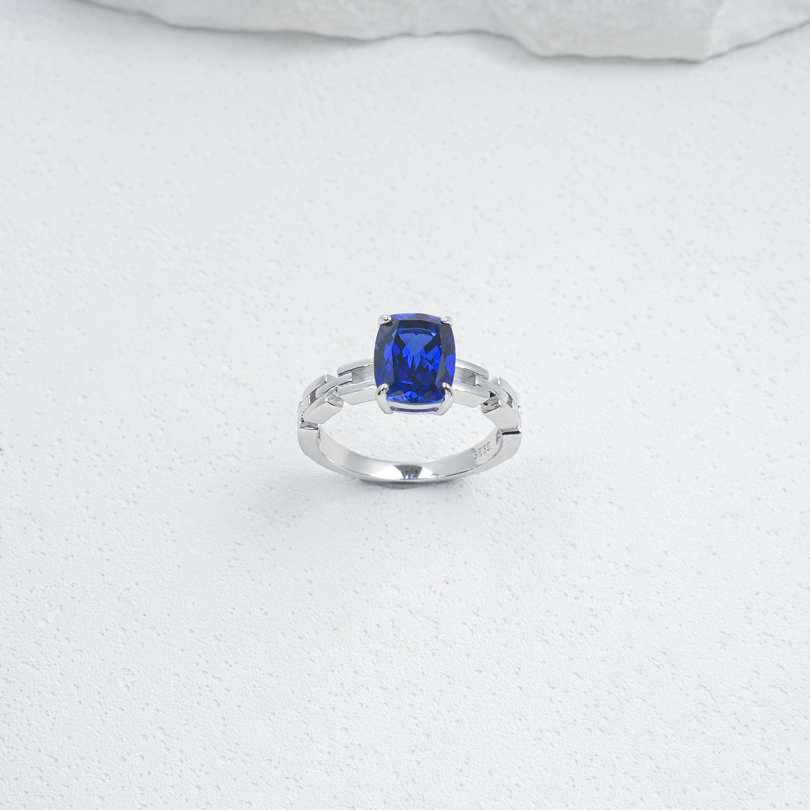 Bague saphir exquise