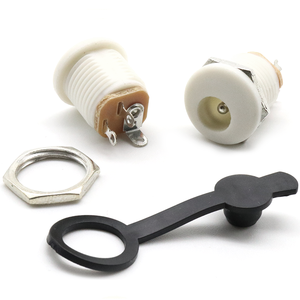 DC-022ホワイト5.5 * 2.1MM丸型DC電源ソケットジャックPCBマウントDCジャックネジナット付き - Product Image 2