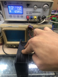 12038デュアルボールベアリングプラスチックフレームクーラーファン12V 4800RPM PWM機能付きOEMコインマイニング用DCモーター用カスタマイズ可能 - Product Image 5