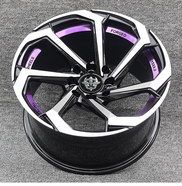 Negro, cara de máquina + interior de máquina con borde morado