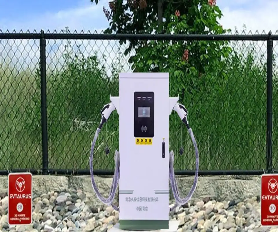 Elektrikli araç şarjı üreticileri CCS Chademo 60KW 80KW 100kw 120KW 160KW 180KW 240KW elektrikli araç araba DC EV hızlı şarj istasyonu