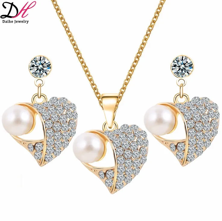 2023 Fashion Wedding Bride Heart Shape Pearl Diamond Earrings Necklace Jewelry Set