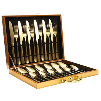 Kuningan royal dapat dimakan 24 buah set alat makan sendok garpu baja tahan karat dengan kotak hadiah kemasan dalam kotak kayu