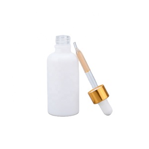 5ml 10ml 15ml 20ml 30ml 50ml 60ml 100mlマットホワイトセラムエッセンシャルオイルガラスボトル、ゴールドホワイトピペットカップ付き - Product Image 1
