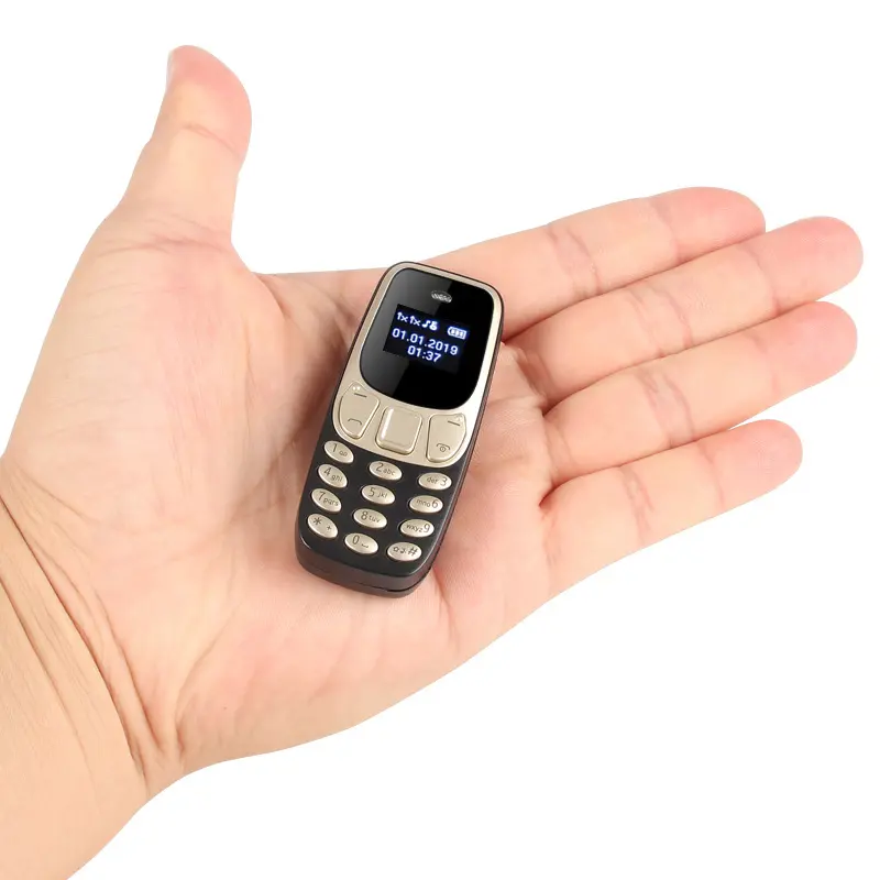BM10 0.66 pollici piccolo schermo 2G GSM Dual SIM portatile Mini telefono cellulare di piccole dimensioni Dual SIM 8 colori