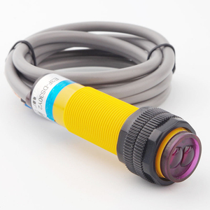 E3F-DS30C4 E3F-DS30B2 E3F-DS30C3 DC Three-wire Switch Diffuse Reflection <strong>Infrared</strong> Proximity <strong>Sensor</strong> - Product Image 1