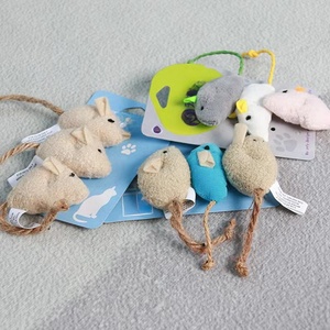 Gran oferta, estilo de dibujos animados, gato, hierba gatera, juguete de peluche interactivo, juguete para masticar mascotas con excelente característica de burlas - Product Image 2