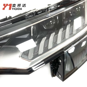 Yiqida ไฟหน้า LED ฮาโลเจนสำหรับรถ Audi Q8 Quattro 4M8941783วัสดุ ABS แรงดันไฟ6V และ12V อุณหภูมิสี6000K - Product Image 4