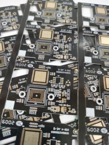 Üst PCB KB6160 FR4 çift taraflı PCB baskılı devre çin üretimi 4 katmanlı pcb devreleri çok katmanlı tasarım - Product Image 4