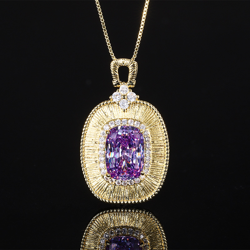 Bird's Nest cut blue pendant with chain