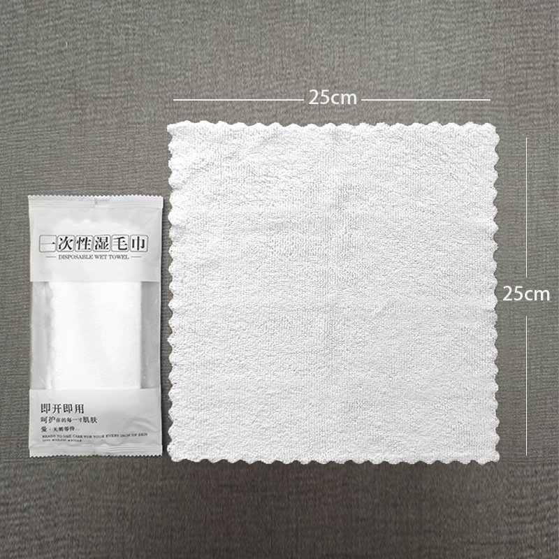 Custom Refreshing Wet Towels Polyester / Cotton / Non-woven Fabrics Single Packed for Airline Restaurant Hotel Disposable