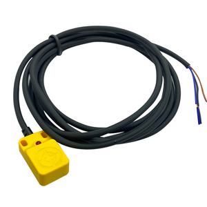 Sensor de proximidad inductivo cuadrado, distancia de detección de 5mm, DC 10-30V, Sensor de interruptor de proximidad de 3 cables para máquina de corte por láser - Product Image 1