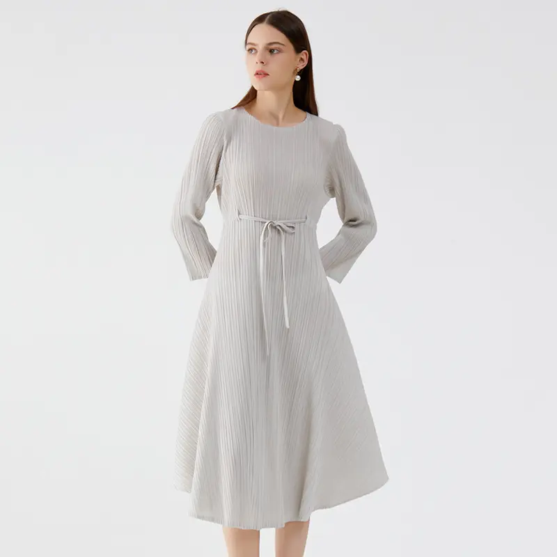 Robe plissée mi-longue pour femme, vêtement féminin, à col rond, de couleur unie, style français, nouvelle collection printemps 2022