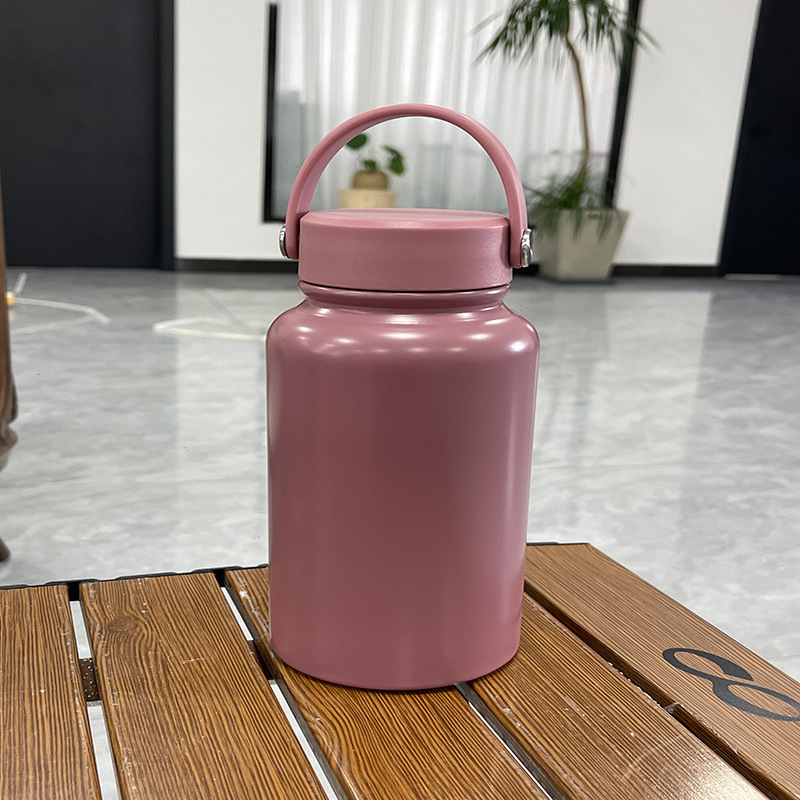 Ordinary matte paint dark red without cup cover
