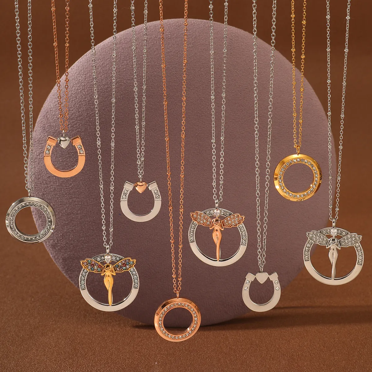 Zircone di lusso in acciaio inox titanio catena satellitare moda collane angelo cerchio a ferro di cavallo ciondolo 316L gioielli in acciaio inossidabile