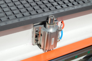 13% Rabatt Fabrik preis 1325 2030 CNC-Fräser mit Auto-Tools-Wechsel funktion zum Schneiden und Gravieren von MDF-Acryl-Aluminium - Product Image 5