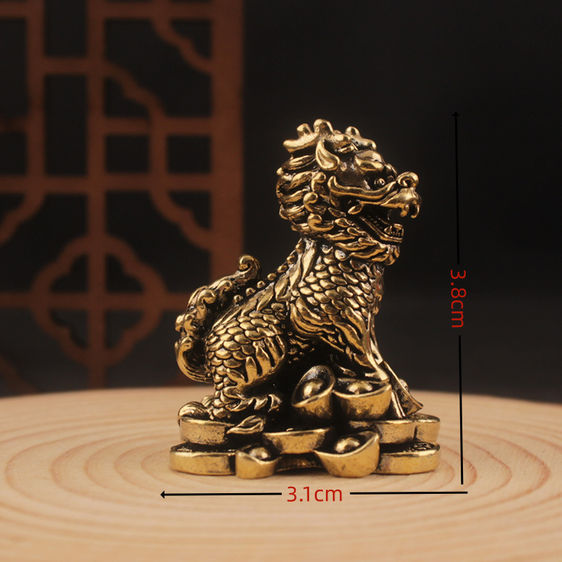 Yuanbao Qilin (à gauche)
