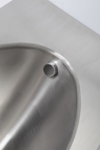 Venta al por mayor, baño público, servicios comerciales, urinario masculino, urinario de acero inoxidable colgado en la pared respetuoso con el medio ambiente de alta calidad - Product Image 4