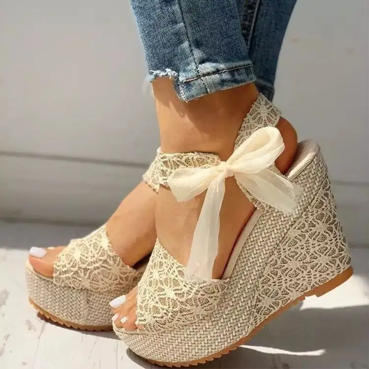 Groothandel 2022 Vrouwen Zomer Hot Lace Leisure Vis Mond Platform Hoge Hakken Wiggen Sandalen