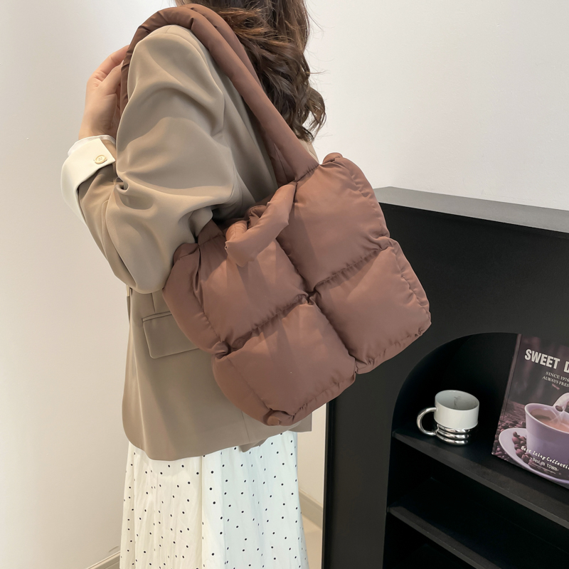 Sac fourre-tout Puffer (25*25*13cm 260g)-couleur 6