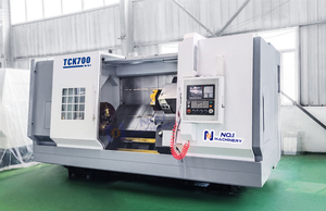 Centro de torneado CNC de cama inclinada Tck700 Torno CNC de 12 pulgadas con torreta eléctrica y eje C - Product Image 2