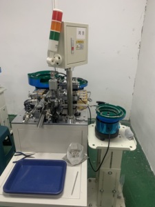 USB a母2.0A 5.0V 2.54间距连接器DIP垂直安装到电路板大电流USB a型女性4针连接器 - Product Image 6