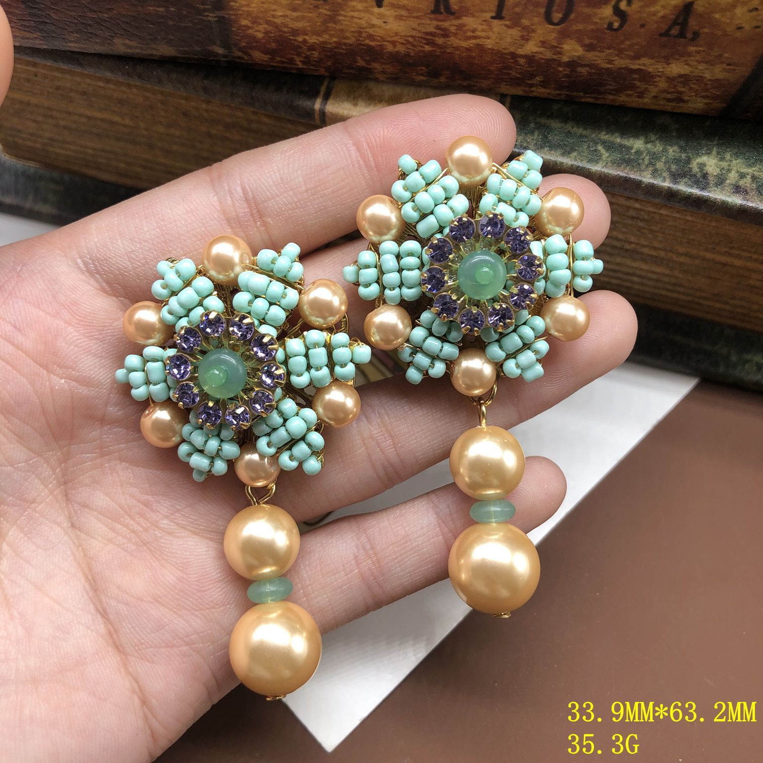 Gold green stud earrings*60