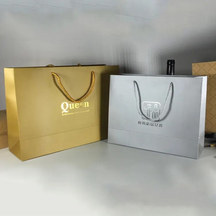 Nome personalizado luxuoso da empresa logotipo brilhante/fosco laminado de joias de ouro saco de papel com logotipo da folha de ouro