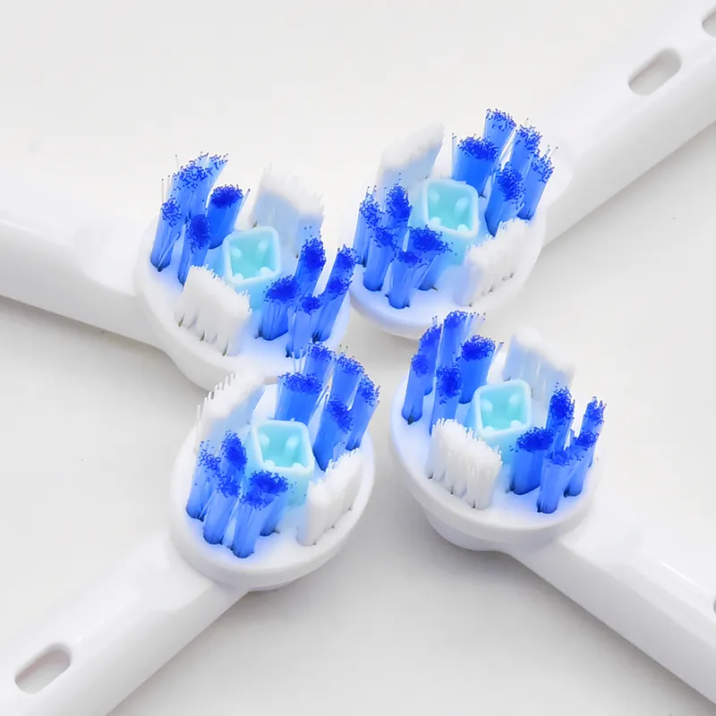 Passen Sie verschiedene Farben an Oral Eb18-P 2er Pack Erwachsene elektrische Zahnbürste mit 8 Bürsten köpfen