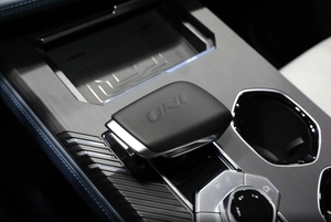 Changan uni <span class=keywords><strong>k</strong></span> id 1.5t plug-in היברידי יוקרה changan UNI-<span class=keywords><strong>K</strong></span> קול חדש רכב אנרגיה מהירות גבוהה 4wd