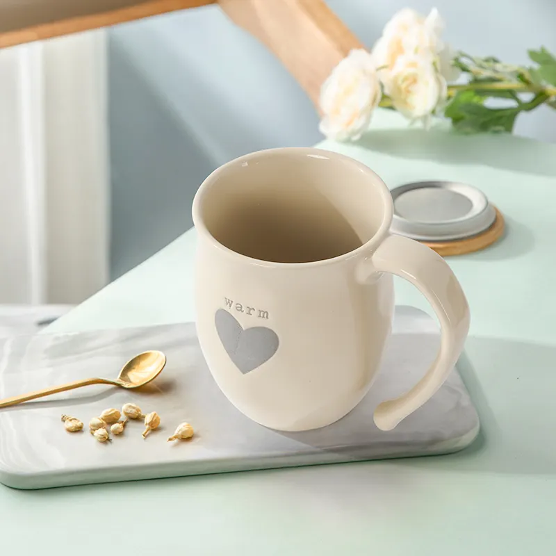 Tazas con calcomanía de corazón de porcelana, tazas de cerámica mate, nuevo diseño personalizado, creativas, lisas, amarillas, para leche, taza de café única