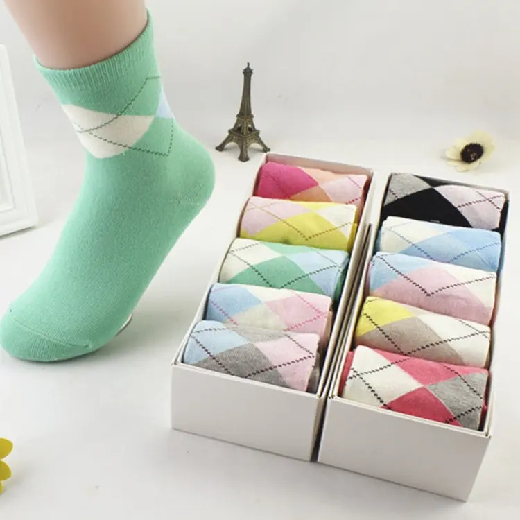 Good Quality Fashion Cotton Blend Jacquard Funny Colorful Women Gift Boxed Socks