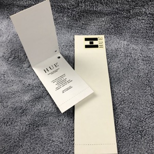 Etiqueta colgante de ropa personalizada, etiqueta colgante de cadena, etiquetas de ropa, papel para ropa, etiqueta colgante personalizada, diseño en relieve de Color - Product Image 3