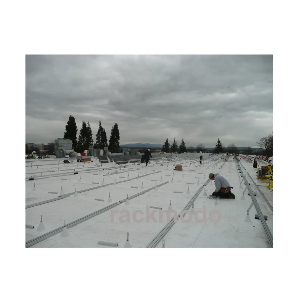 instalação de sistema de montagem solar de telhado plano para apoiar o painel solar