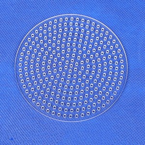Disco de cristal de cuarzo de sílice fundida redonda óptica transparente disco de cuarzo transparente con agujero - Product Image 3