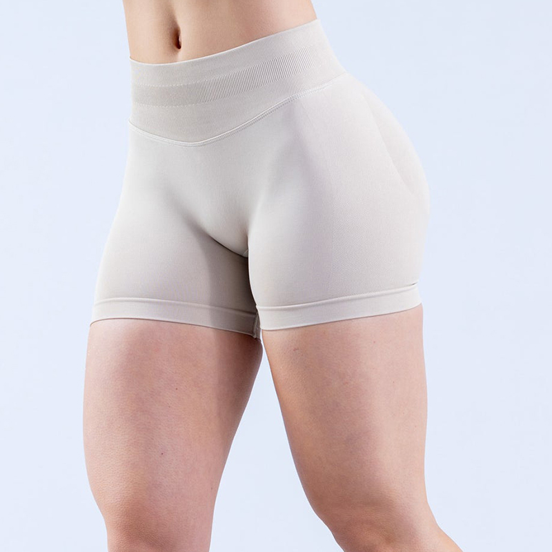Beige plume