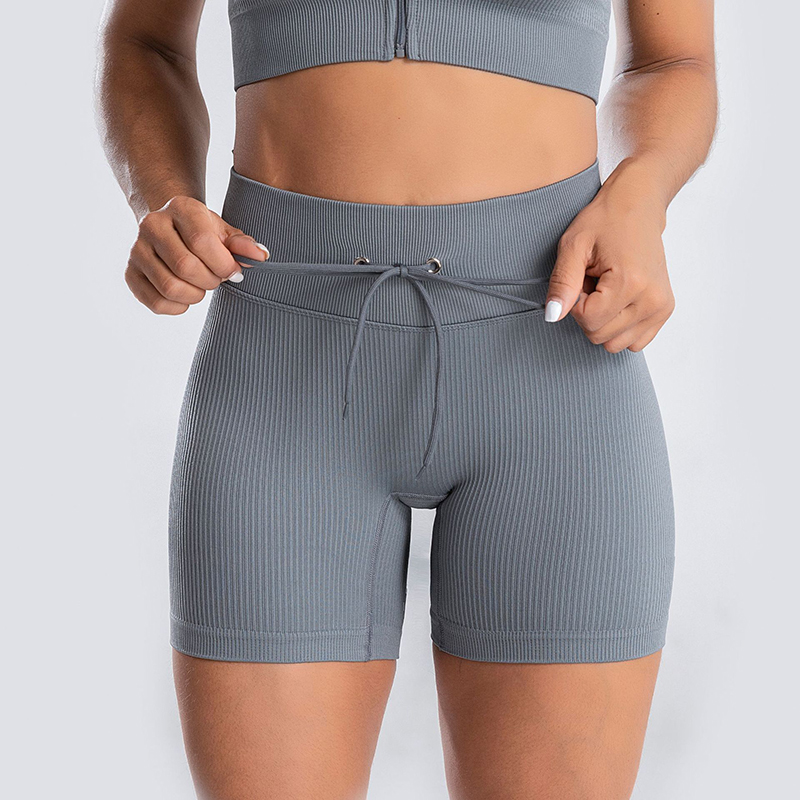 short gris