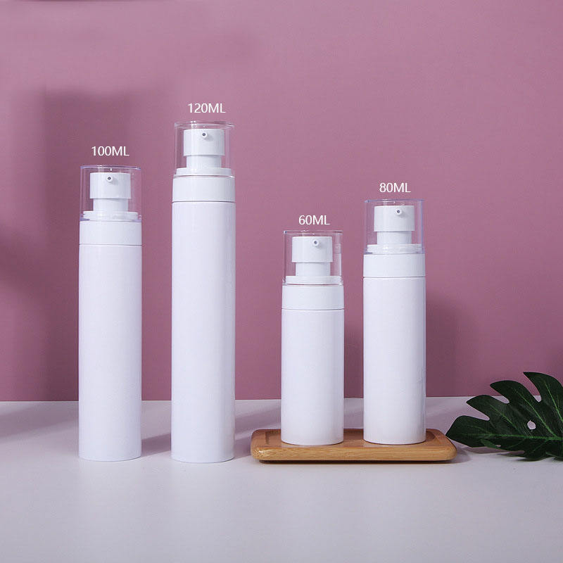 Tête de lotion blanche bouteille blanche