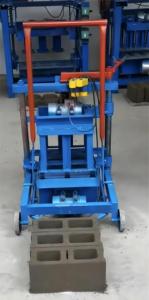 Máquina de fabricación de ladrillos pequeños hidráulica automática, máquina de bloques de cemento de pavimentación entrelazada a la venta - Product Image 5