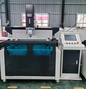 I programmi differenti di profilo possono essere immagazzinati nella fresatrice dell'estremità di CNC del computer per i profili di alluminio - Product Image 2