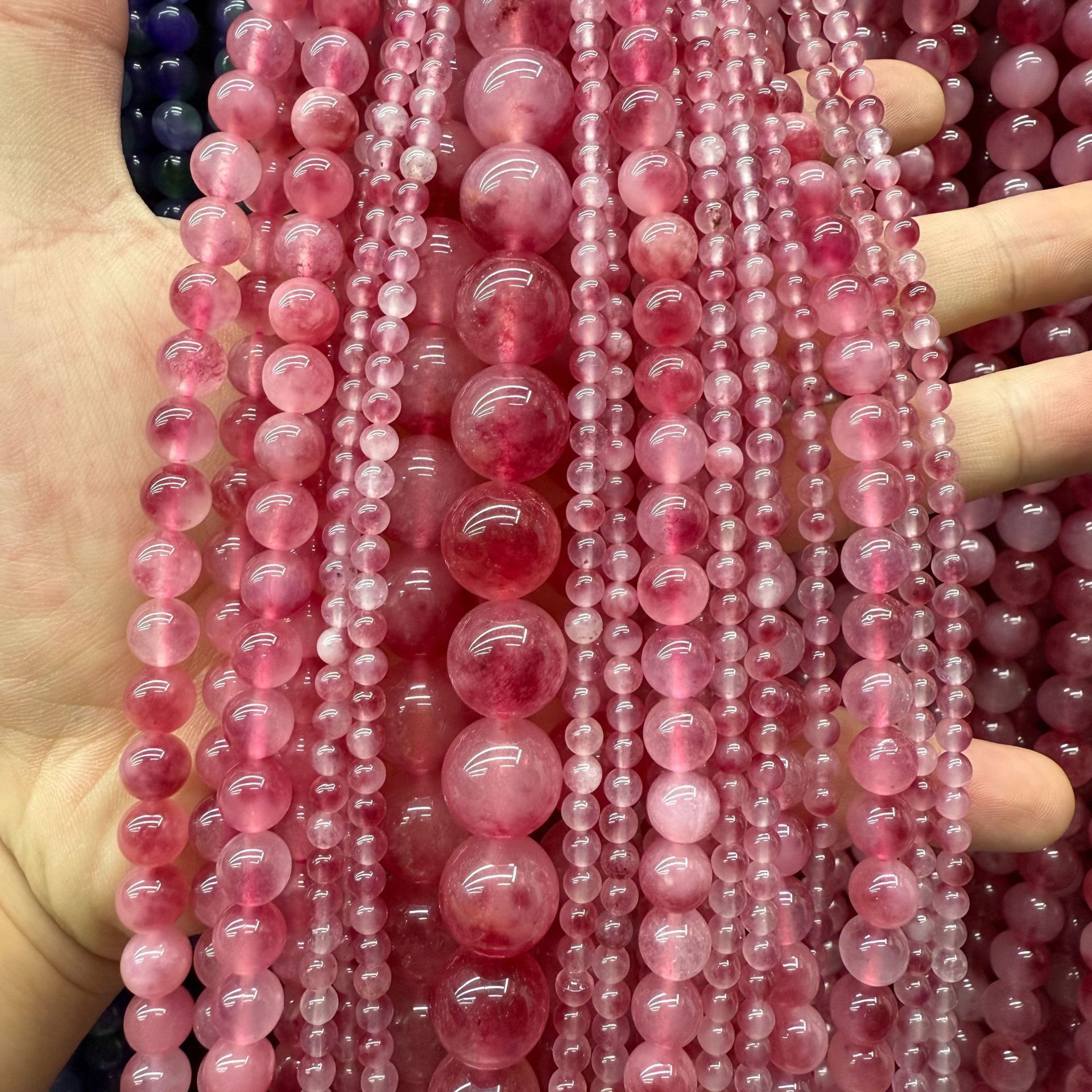 Calcedonia roja óptimizada con diseño floral, piedra natural 7a.