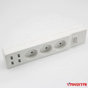 Enchufe eléctrico europeo de 3 entradas con interruptor, 4 USB /3 vías, 2P, con 4 USB/multiextensión eléctrica con USB