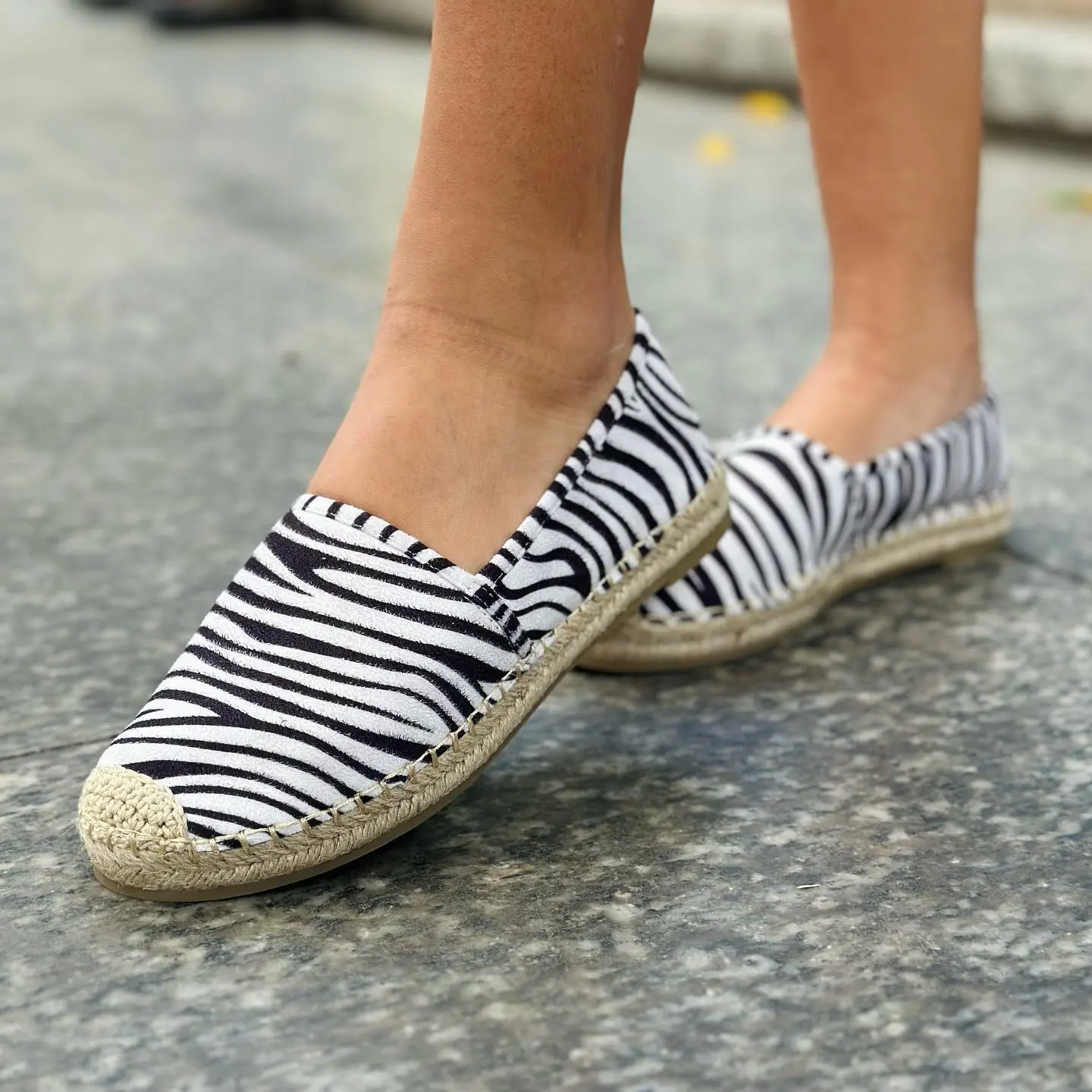 Personalizado Fábrica Feita Zebra Impressão Tecido Deslizamento Superior Em Apartamentos Cânhamo Alpercatas Womens Designer Femmes Loafer Sapatos