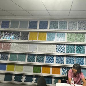 Gaoming màu xanh óng ánh thủy tinh khảm tàu điện ngầm gạch cho hồ bơi ngoài trời lượn sóng thiết kế sứ đá cẩm thạch vật liệu - Product Image 3