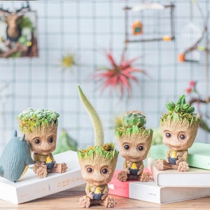 Toptan üretici reçine yetiştiricilerinin açık ağaç adam bebek Groot oyuncak ucuz bitki saksıları - Product Image 1